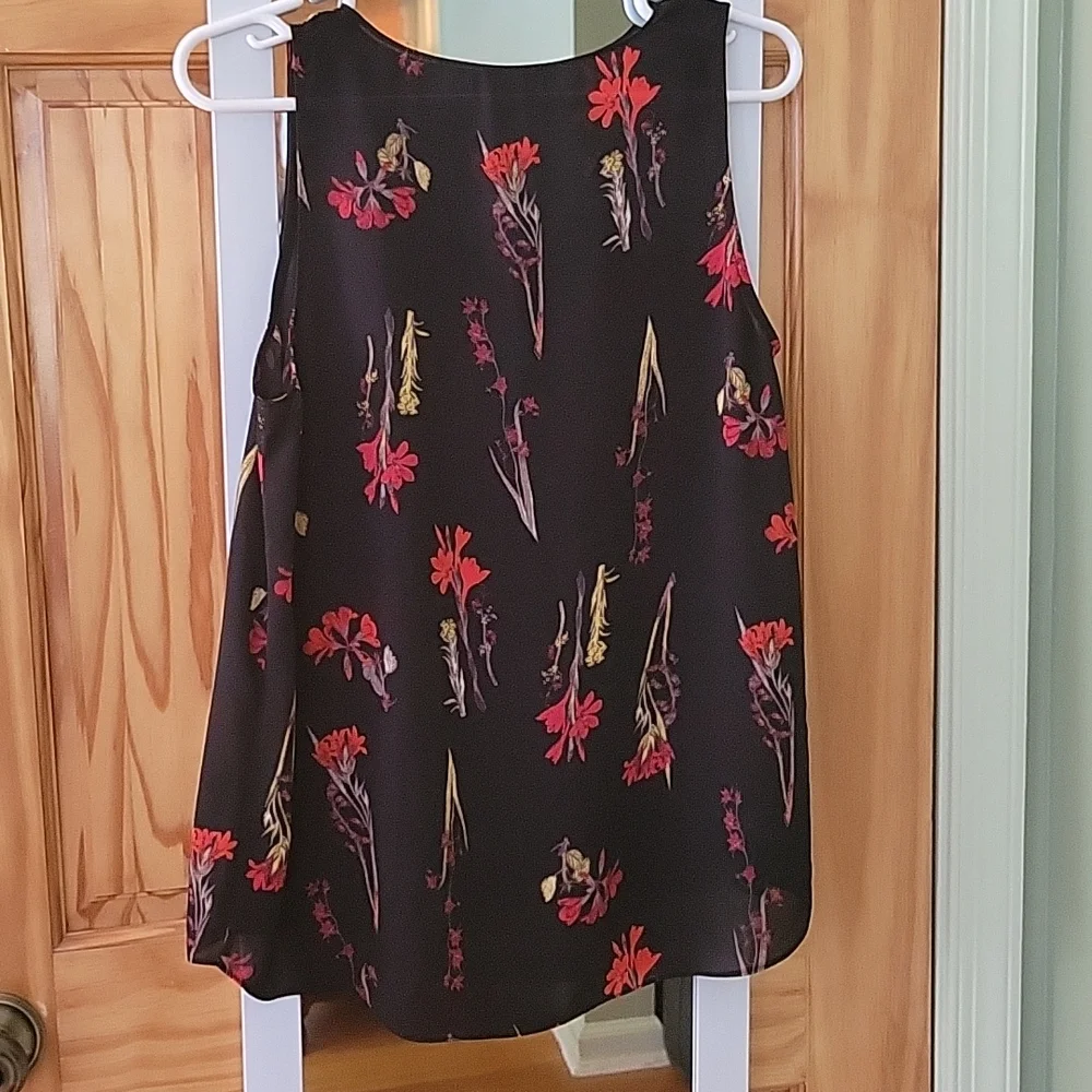 Vince Camuto Top - Picture 4 of 4